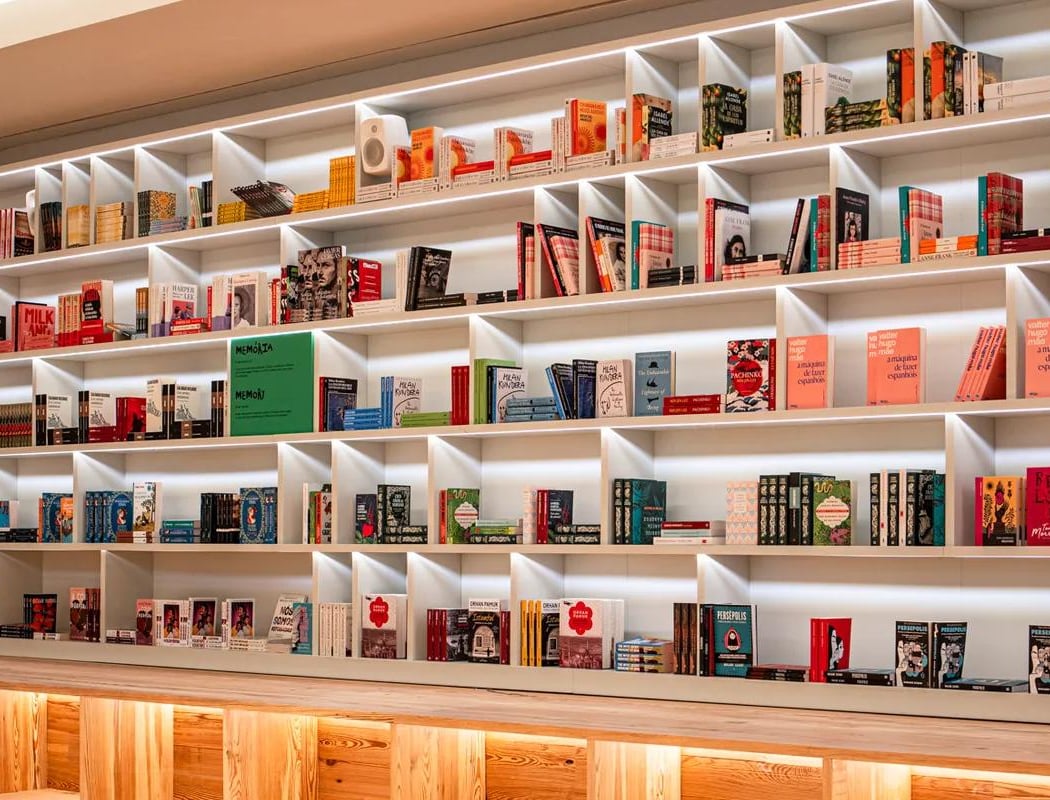 Creative Encounters: Manifesto Library