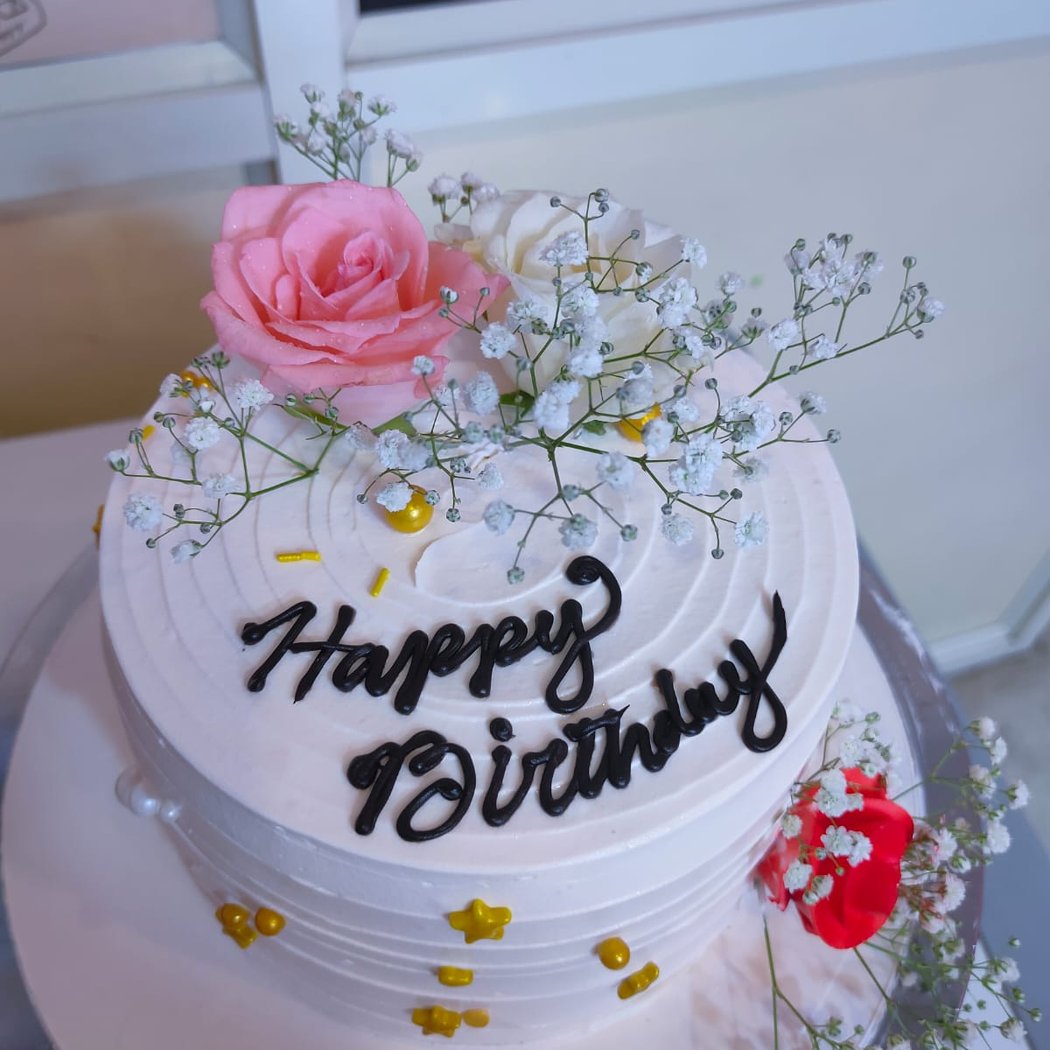 Cakes tree 1