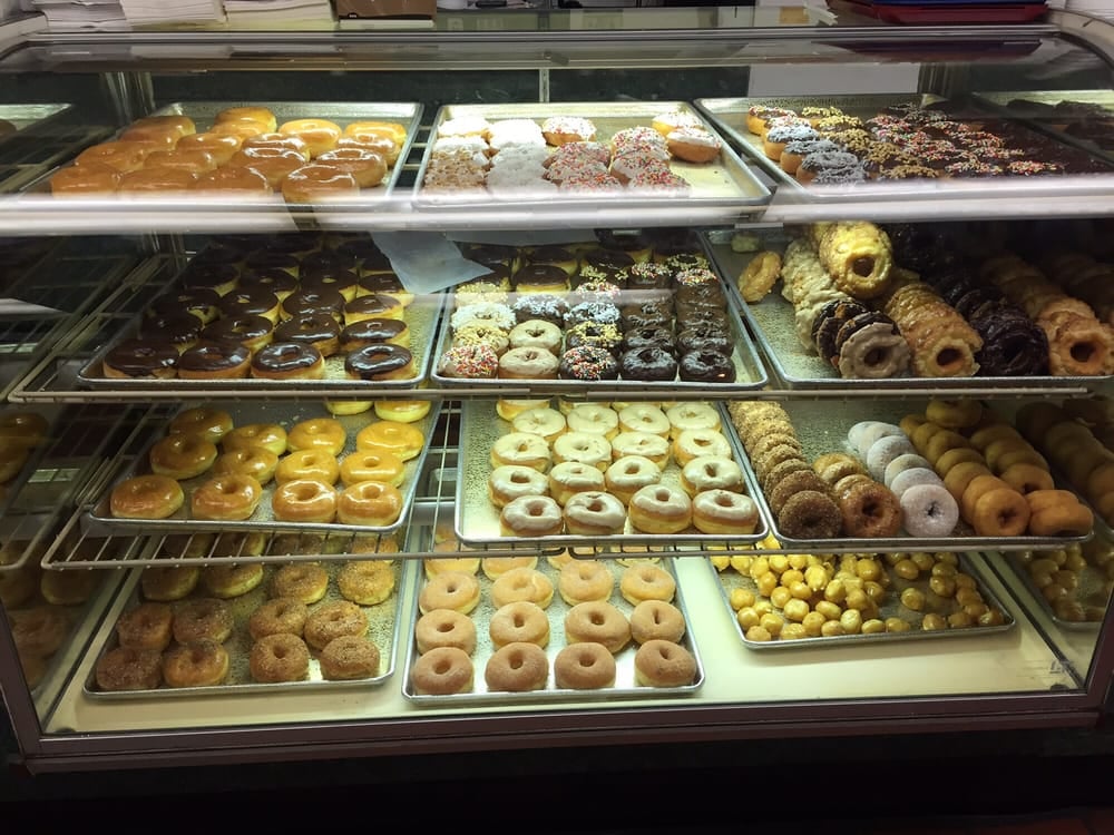 AL's Donuts 2