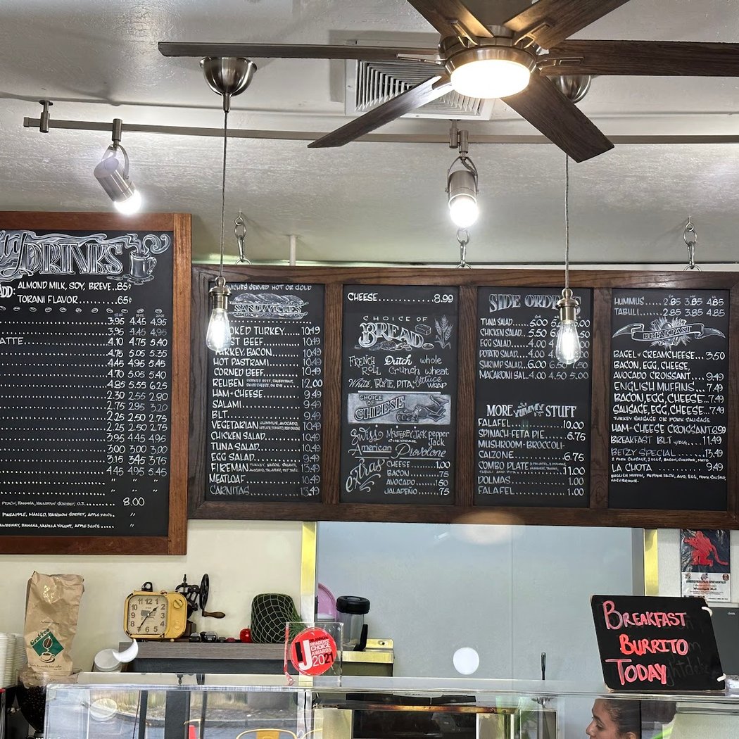 Moonlight Deli 3
