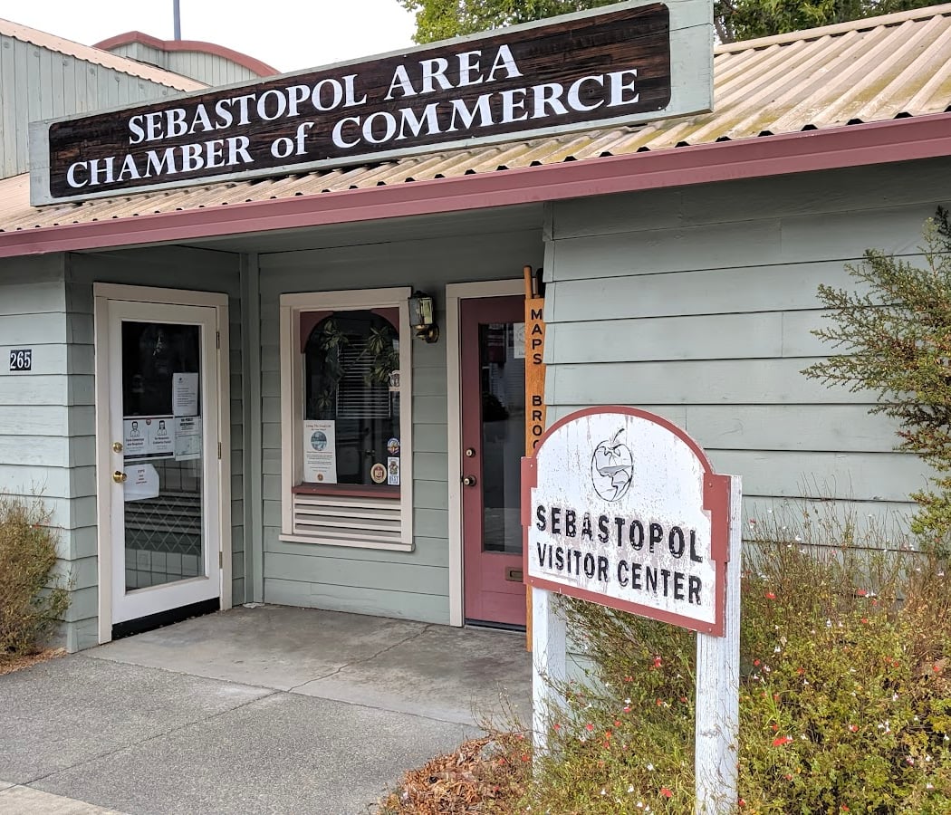 Sebastopol Chamber of Commerce and Visitor Center 1