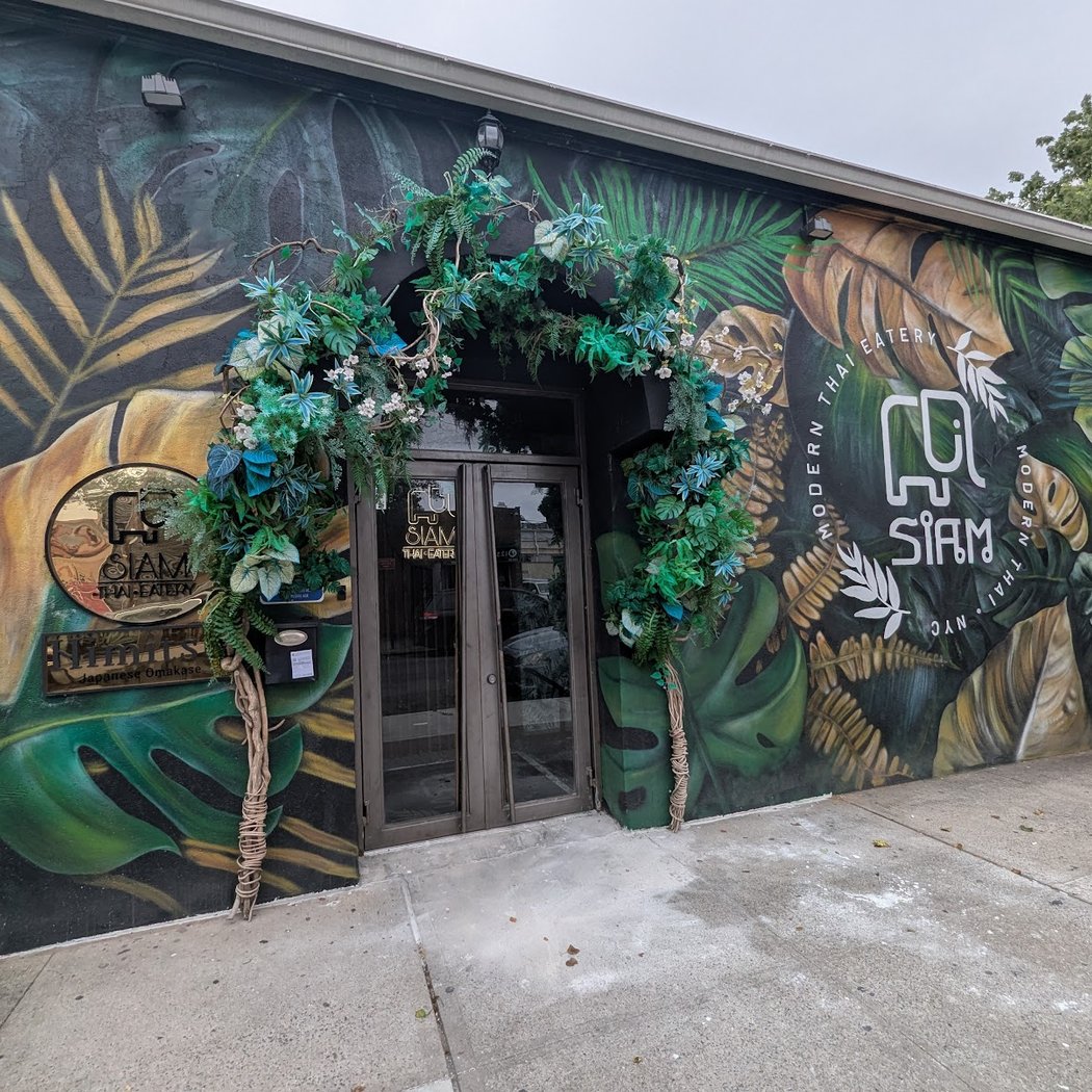 Siam Thai eatery 2