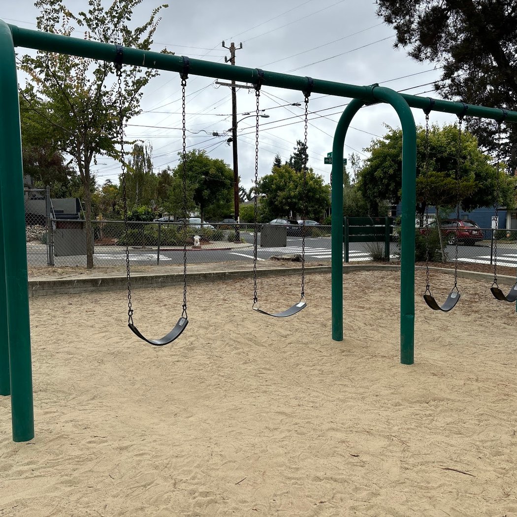 Avenue Terrace Park 3