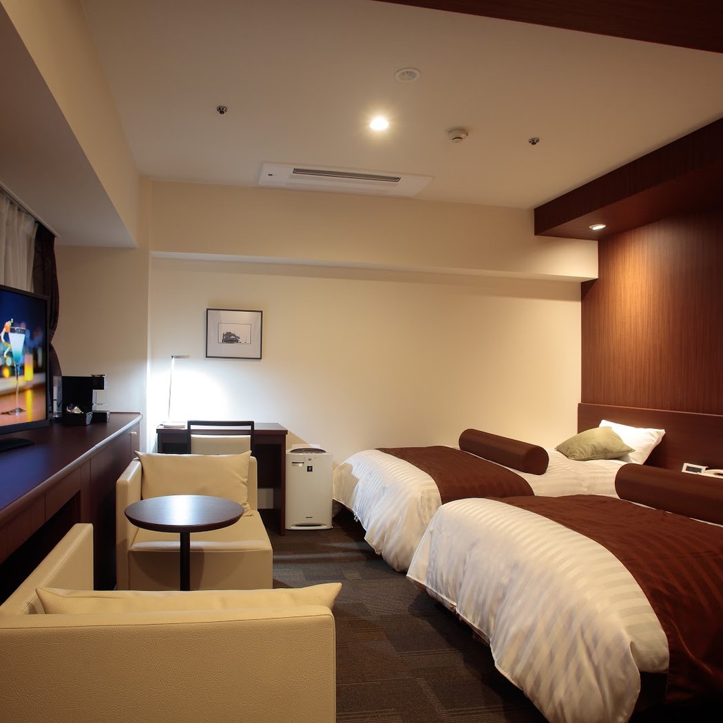 Hotel Plaza Osaka 3