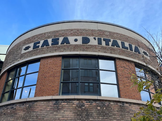Casa D'Italia - Centre Communataire de la Petite Italie 2