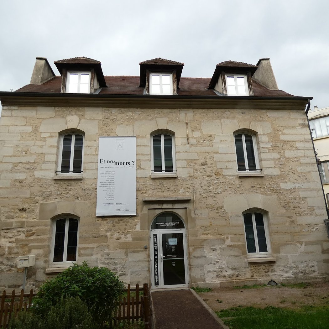 Visite - atelier en famille à la Maison Doisneau 2