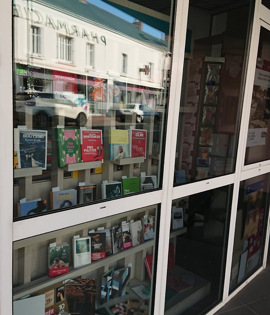 Librairie Les Lucettes 2