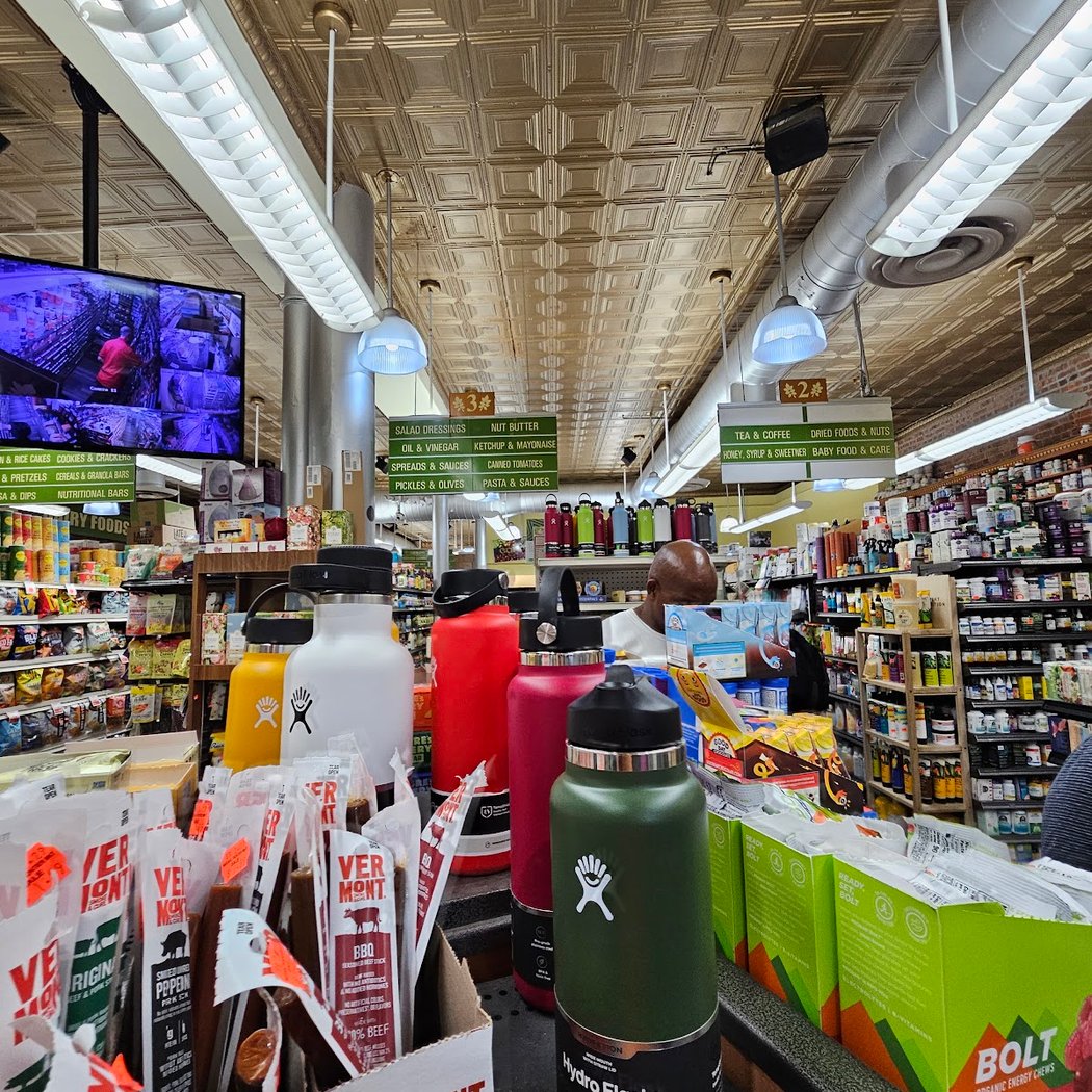 Natural Frontier Market 3