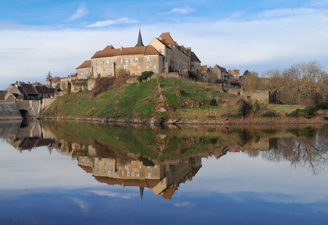 Prieuré de Saint-Benoît-du-Sault 1