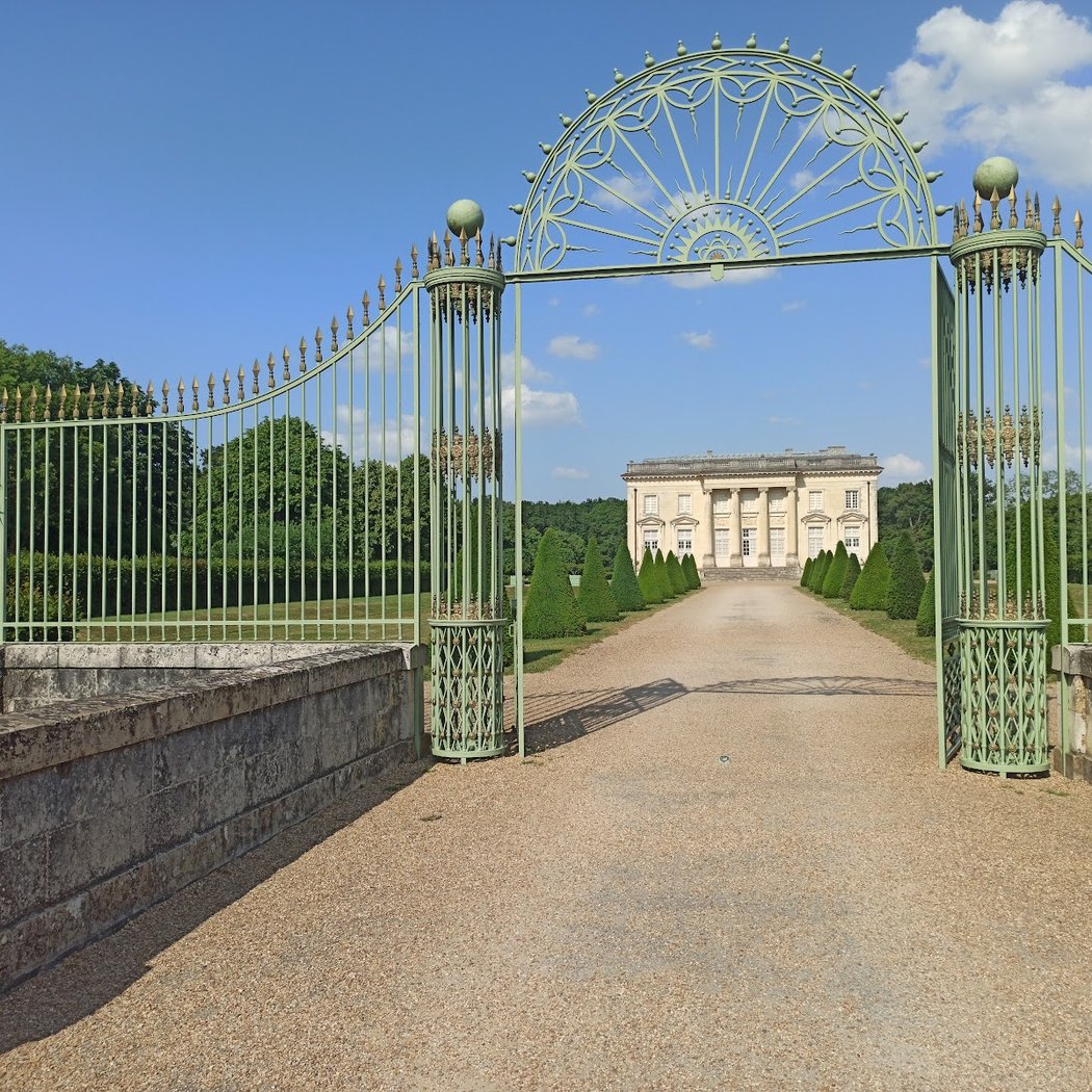 Château de Pignerolle 2