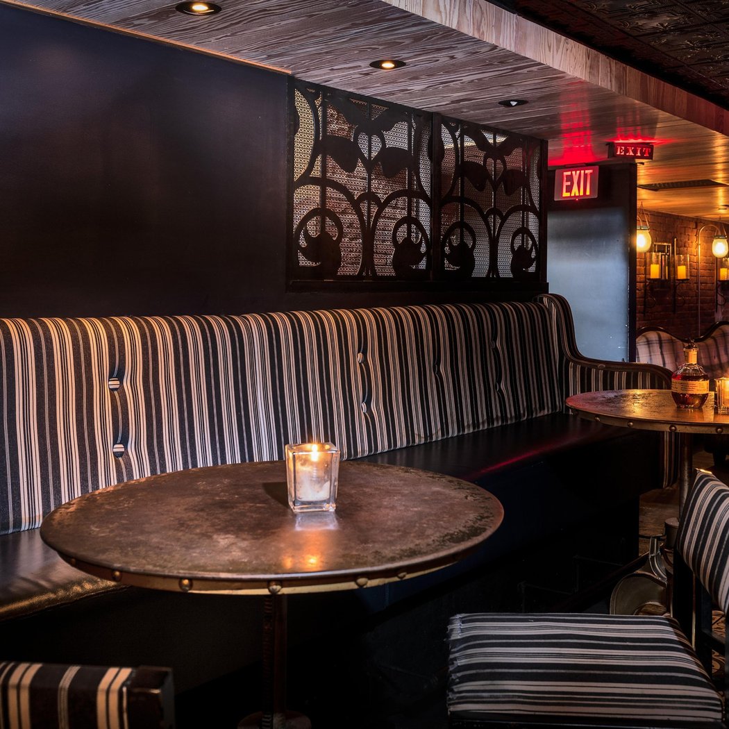 Prohibition Lounge 3