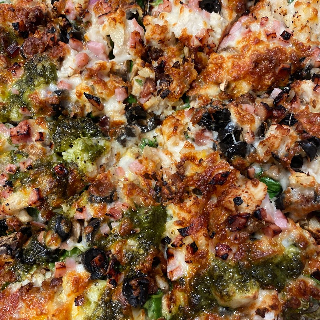 Razzos Pizza And Salads 1