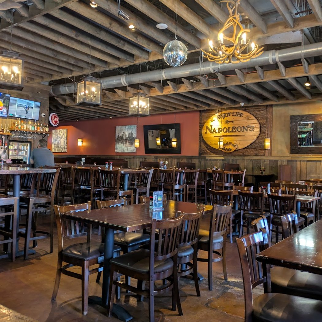 Napoleon's Grill 2