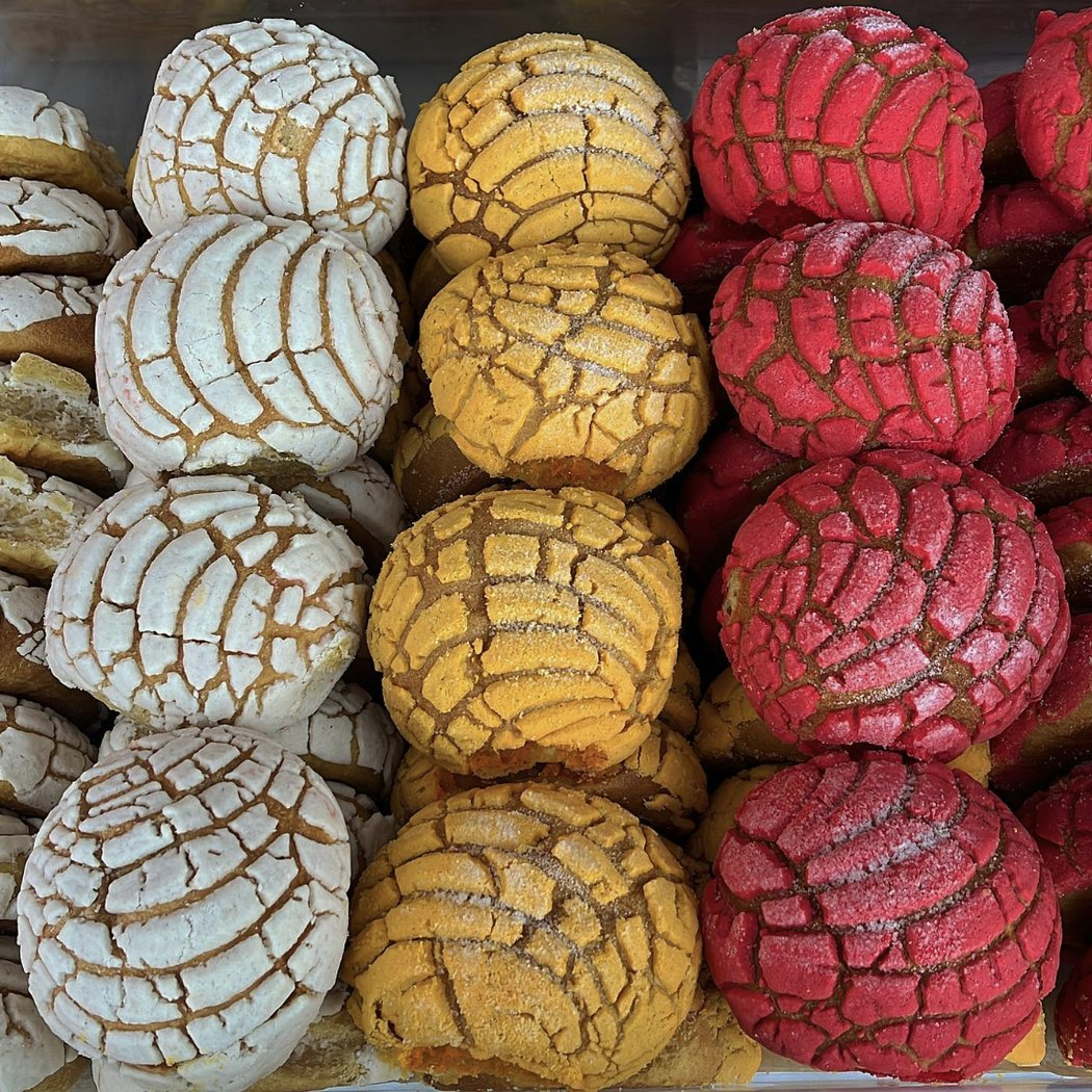 La Victoria Panadería - Bayview 1