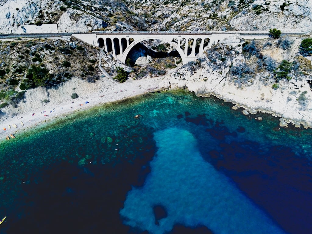 Calanques des eaux salées 1
