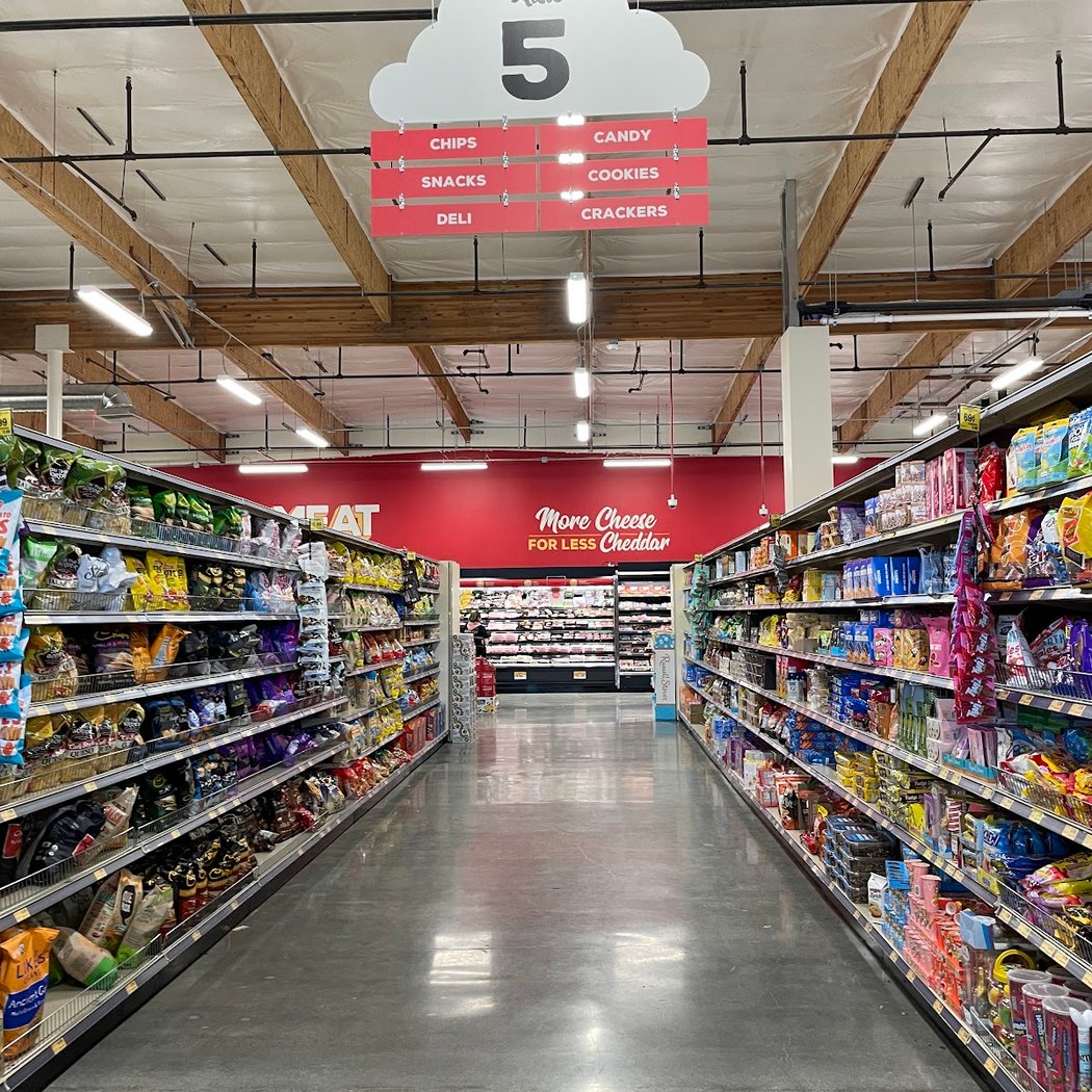 Grocery Outlet 2
