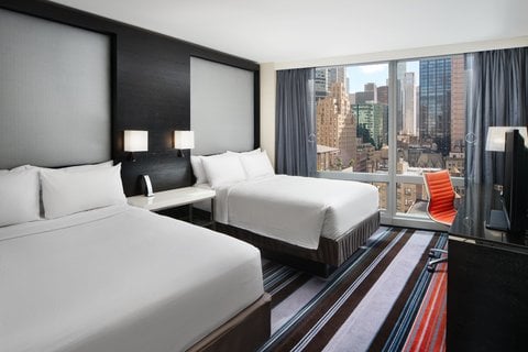 Courtyard by Marriott New York Manhattan/Central Park 2