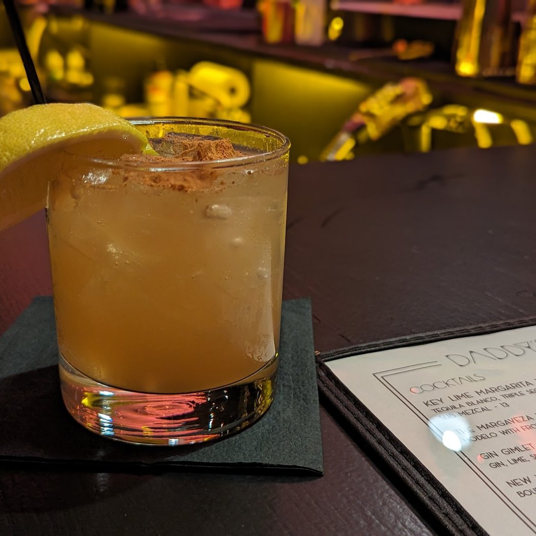Daddy’s Bar 1
