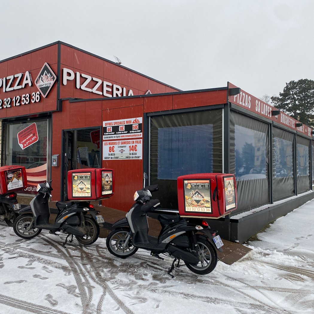 Station Pizza 3