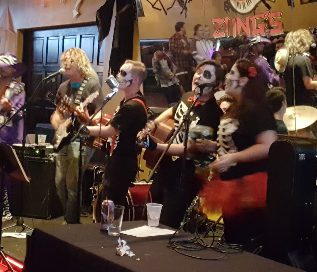 Fridays: 80s vs Indie + 2000s 1