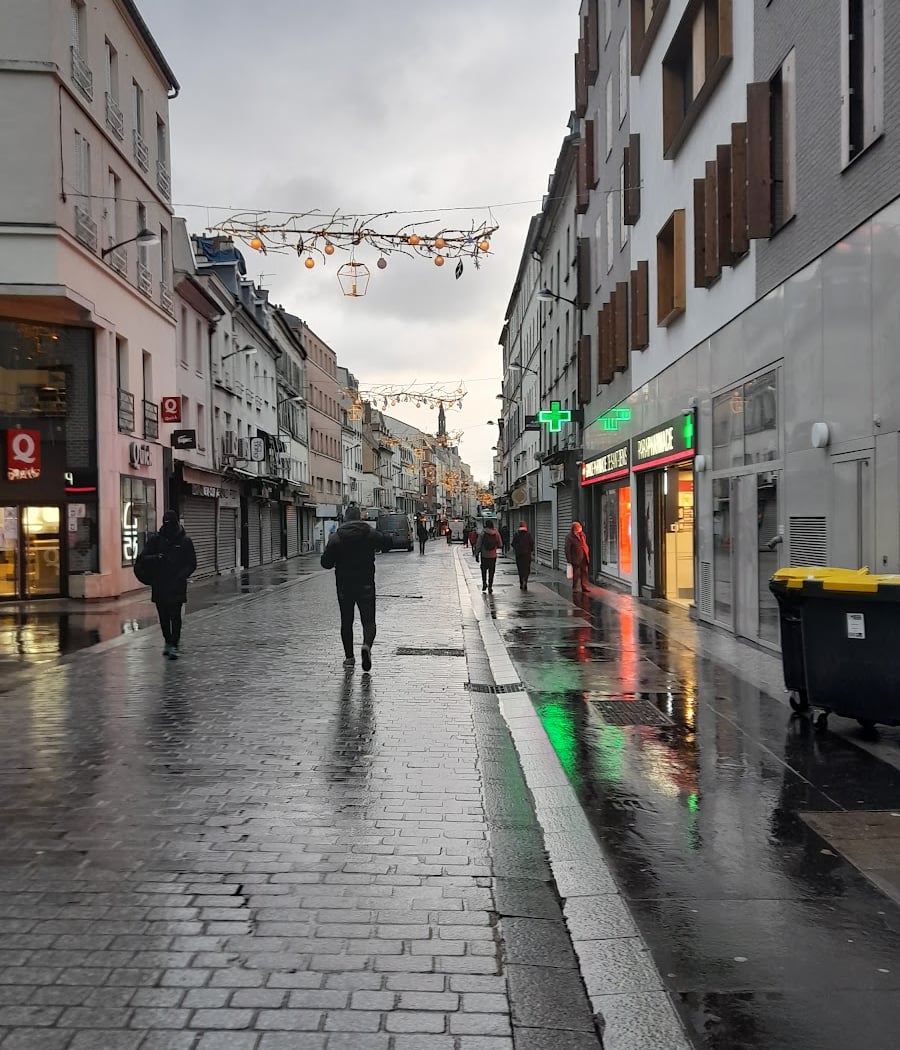 Rue de la République 3