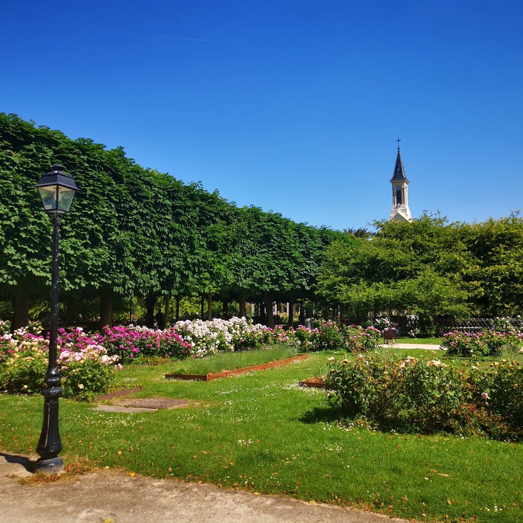 Jardin des Mille Roses de l’Hôpital Corentin Celton 1