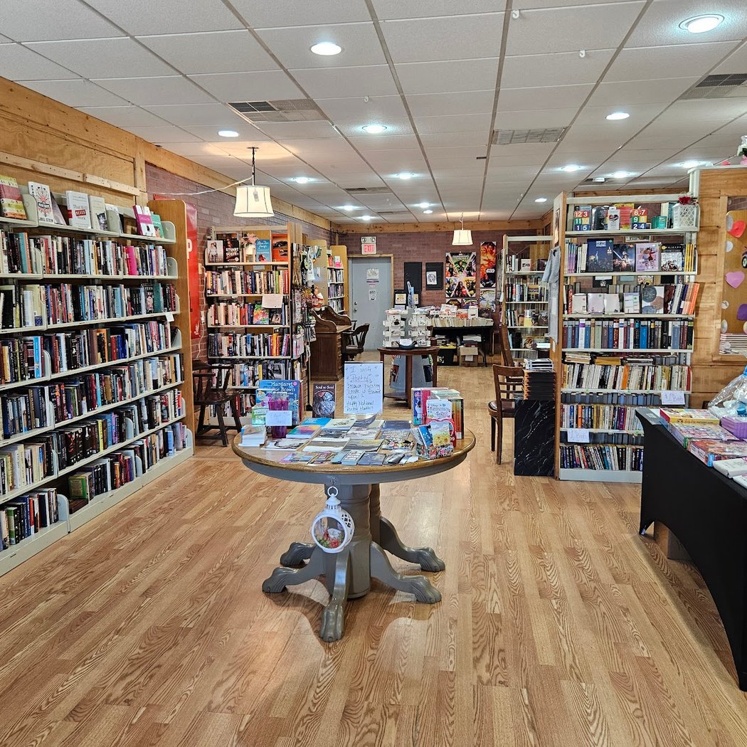 The Book & Nook 2