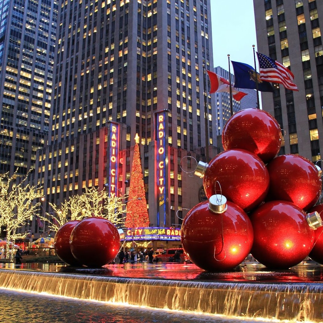 Christmas Tree Lighting 3