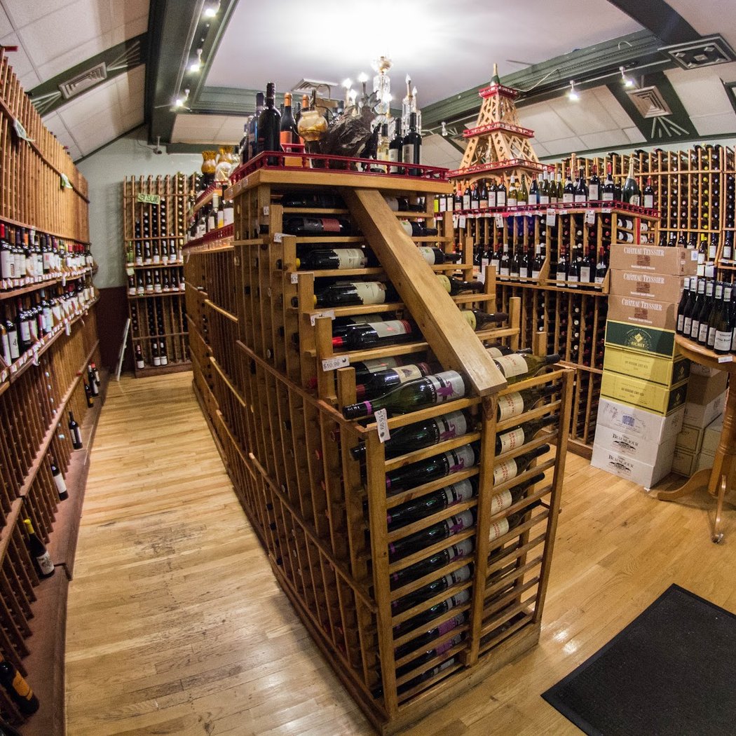 Eight & Driggs Wine and Liquors 3