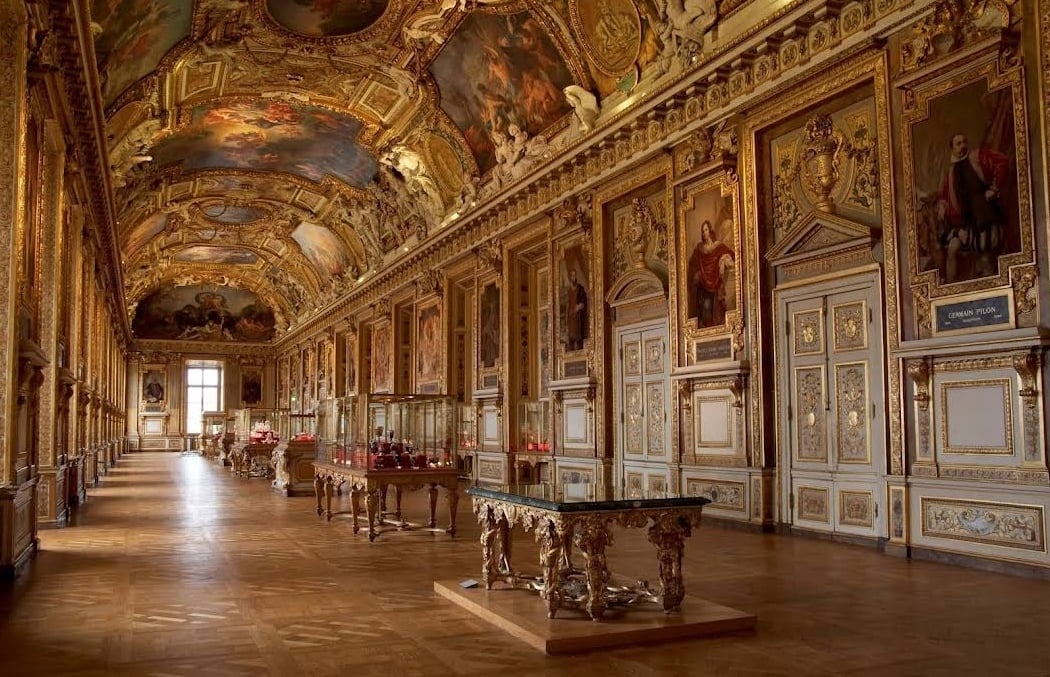 Louvre Museum 5