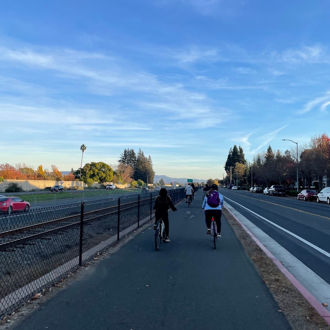 Napa Valley Vine Trail Trailhead at Redwood and Solano 1