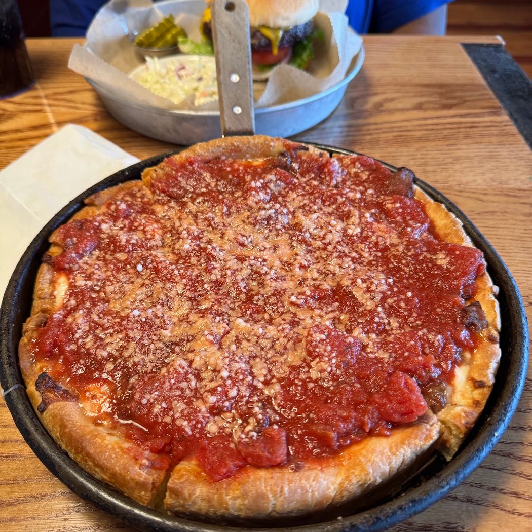 UNO Clifton - Deep Dish Pizza Cooking Class and Lunch 3