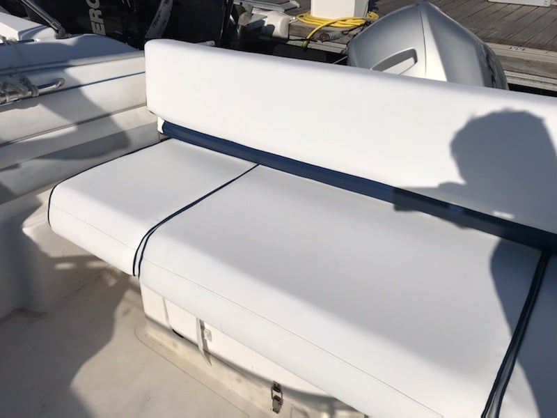 COUTURE MARINE - Sellerie nautique - Tauds - Coussins - Bâches - Ameublement 1