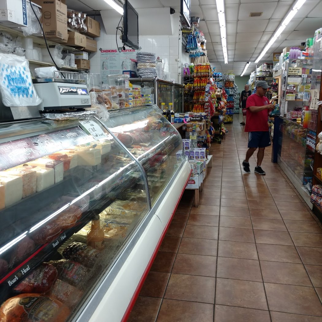 Central Supermarket 1