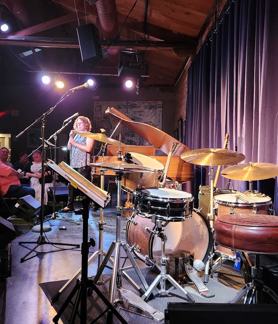 Vicki Burns Quintet 4