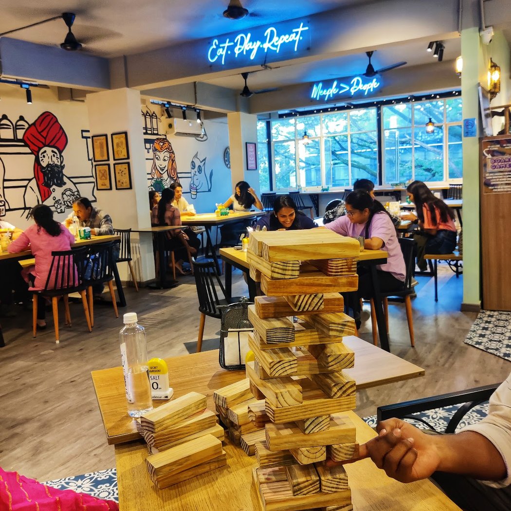 Now Boarding Café (Board Game Café) 1