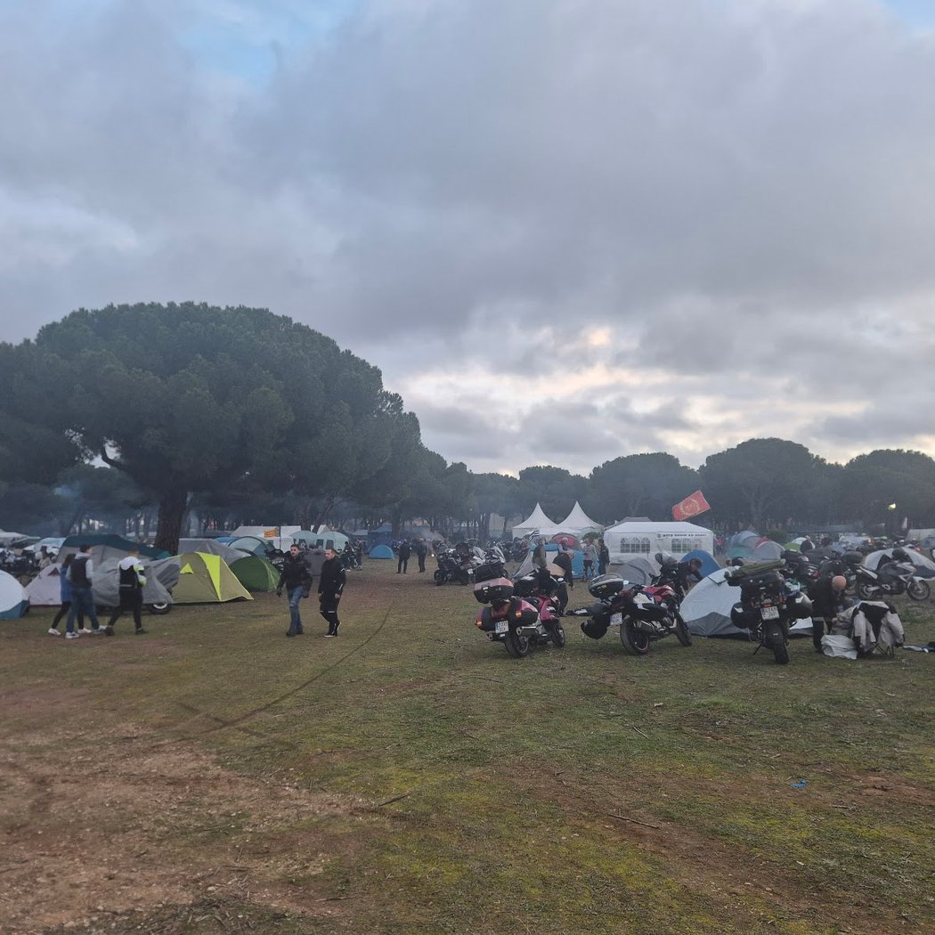 Pingüinos. Concentración Motorista Invernal Internacional 3