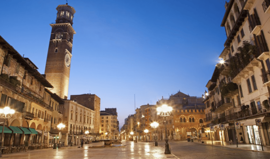 Piazza delle Erbe 2