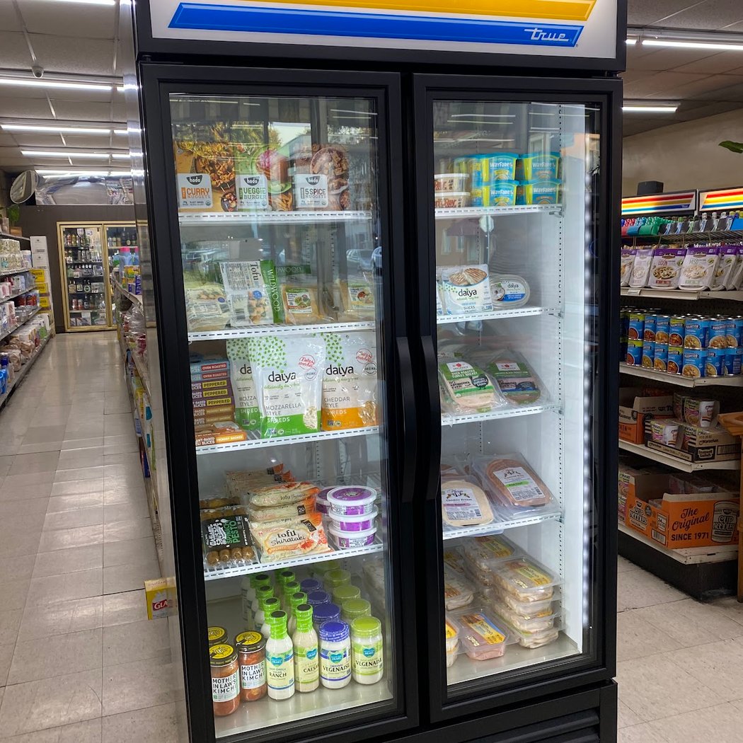 A1 Market 3