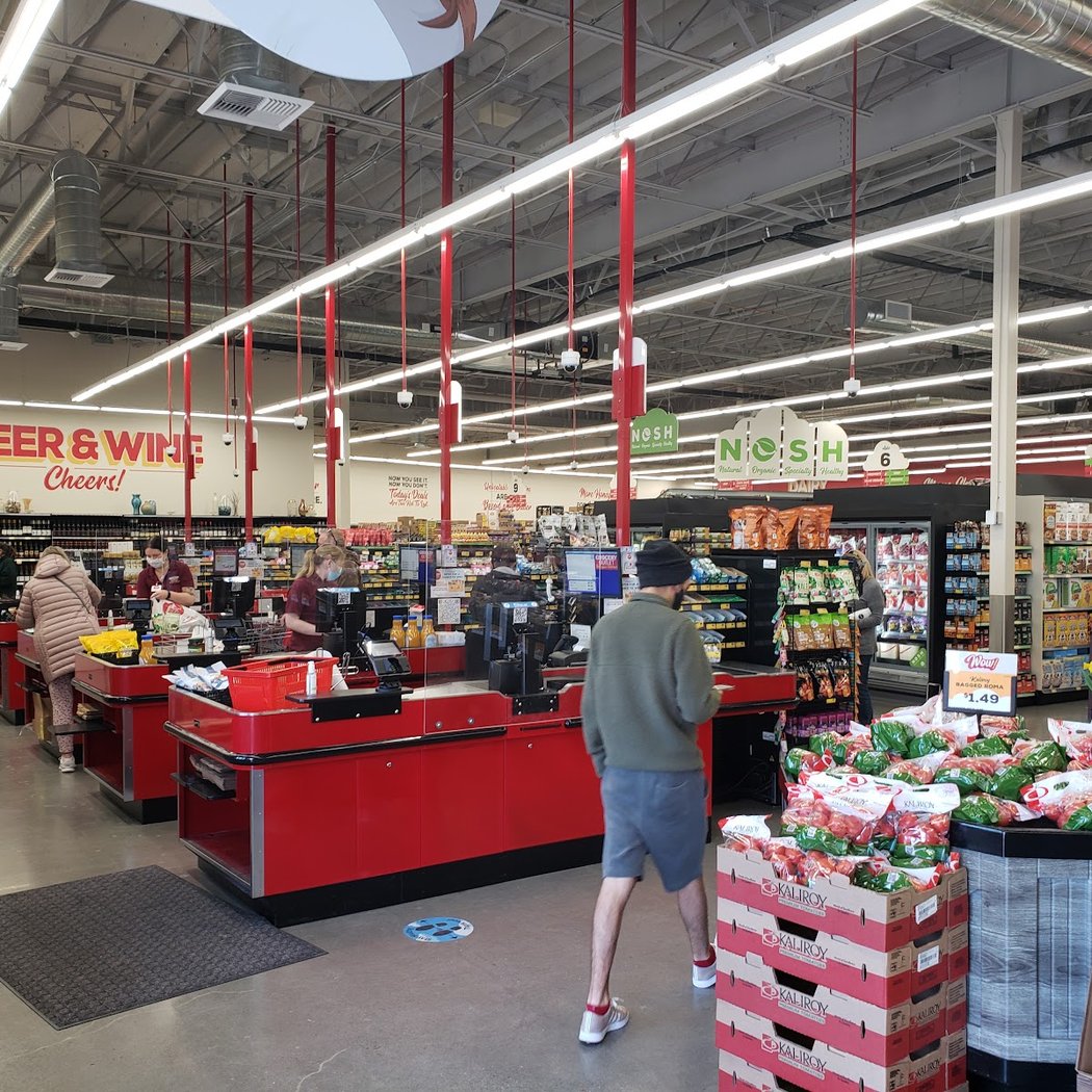 Grocery Outlet 3