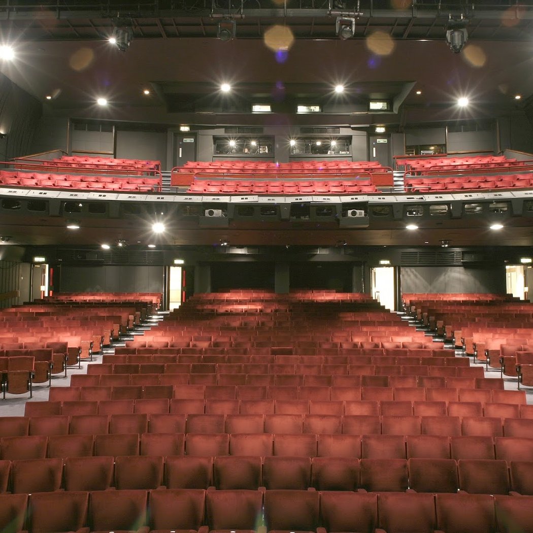 Peacock Theatre 1