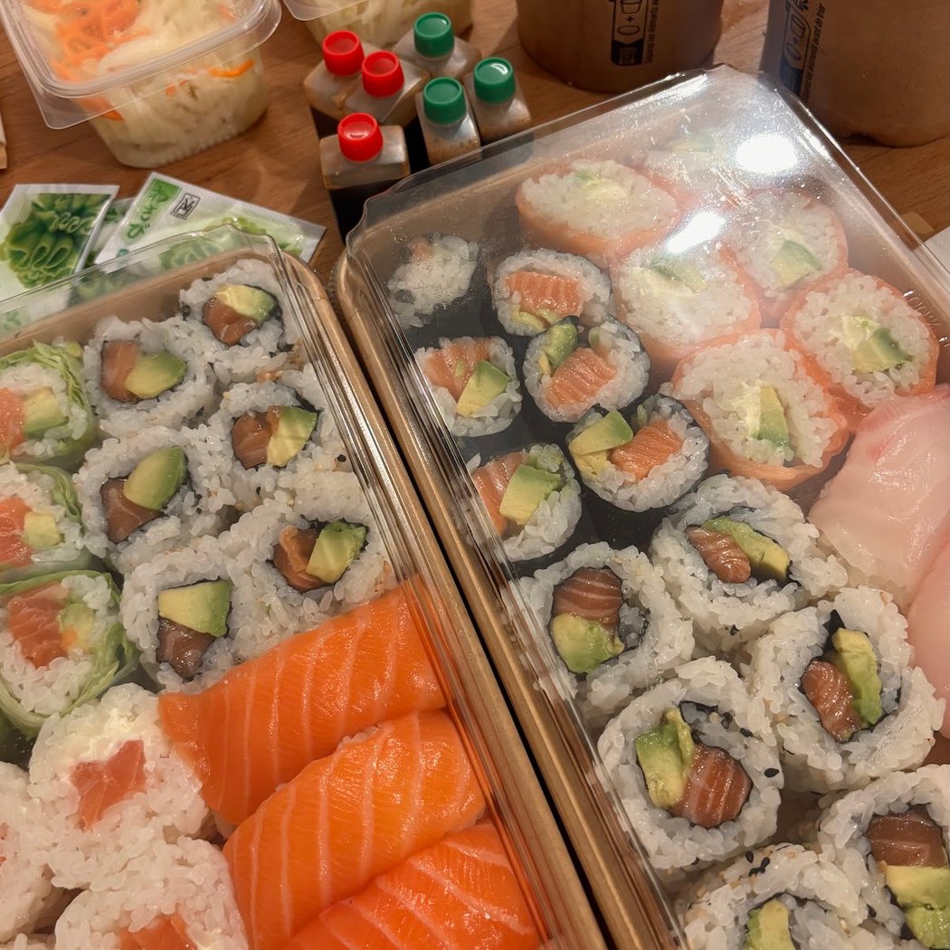 SUSHI FOOD 3