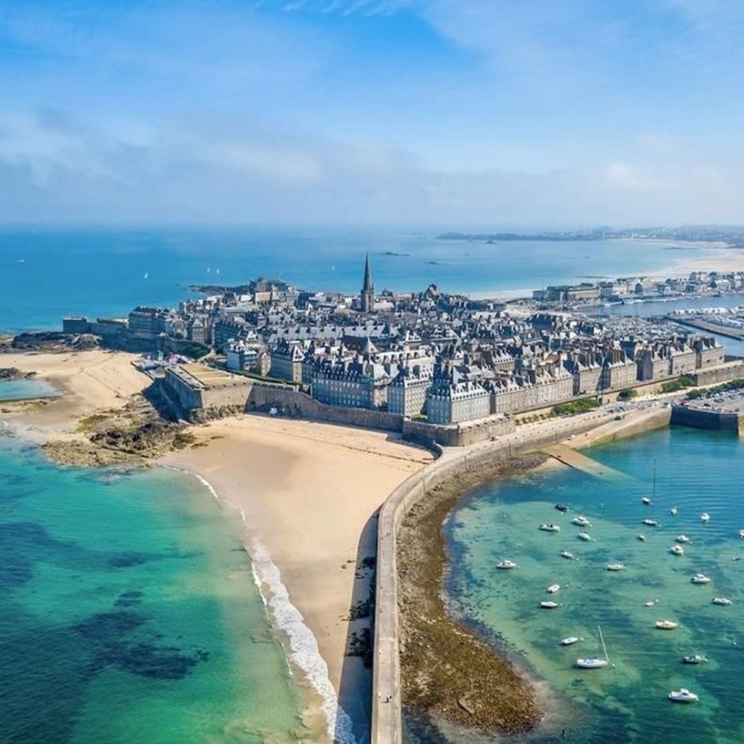 Saint Malo Ramparts 1
