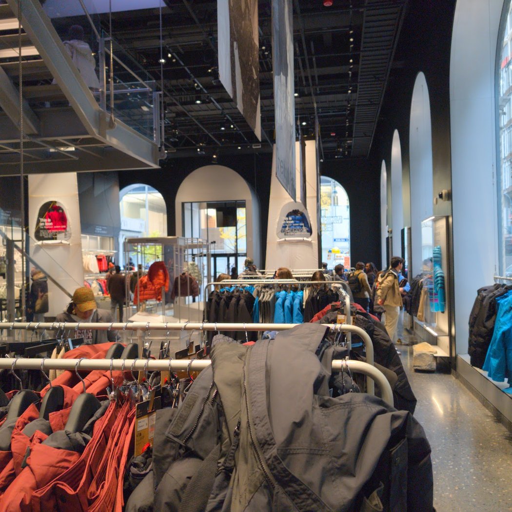 The North Face 5th Avenue 2