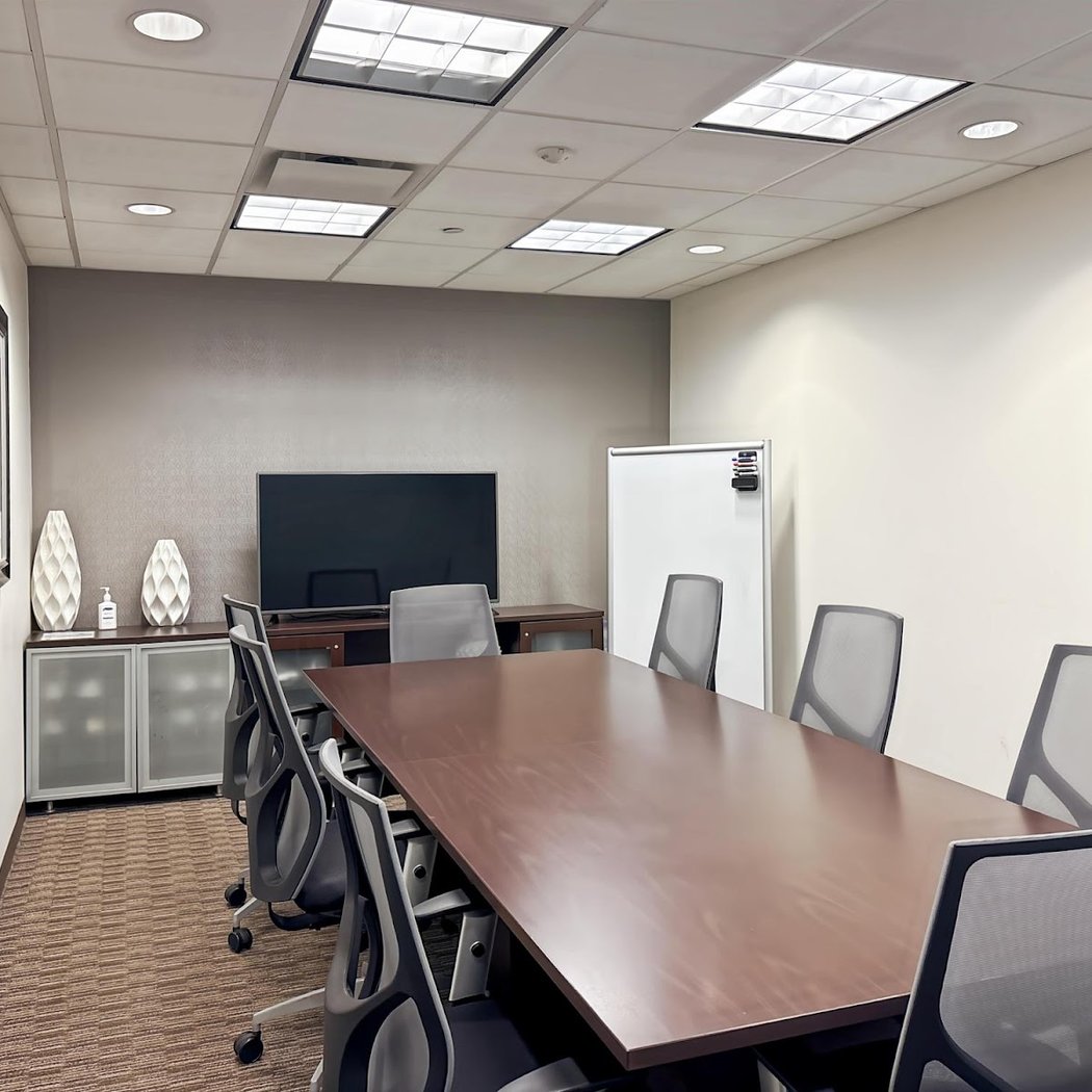Regus - Forest Hills Tower-Queens 2
