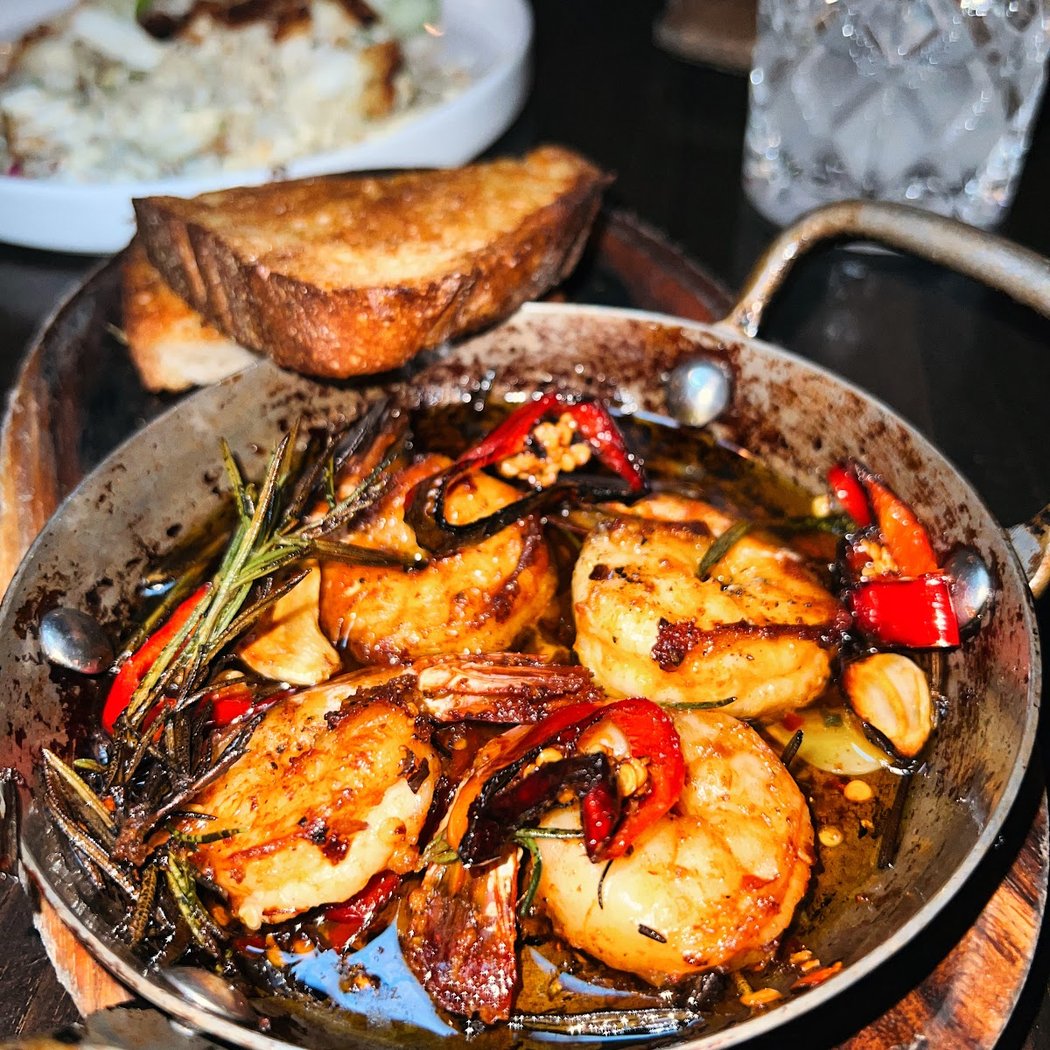 Bazár Tapas Bar and Restaurant 5