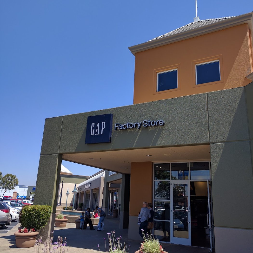 Gap Factory 1