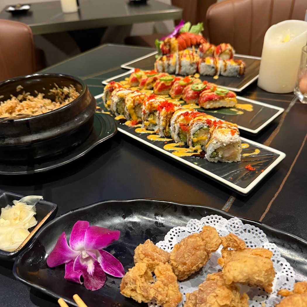 Toro Sushi Stone Grill & Bar 4