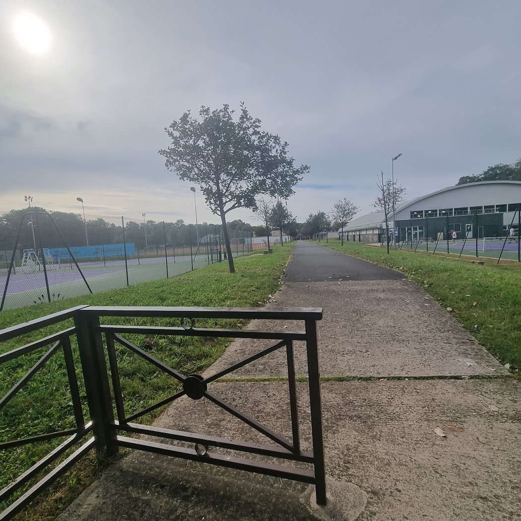 Stade de la Fontaine aux Coulons 5