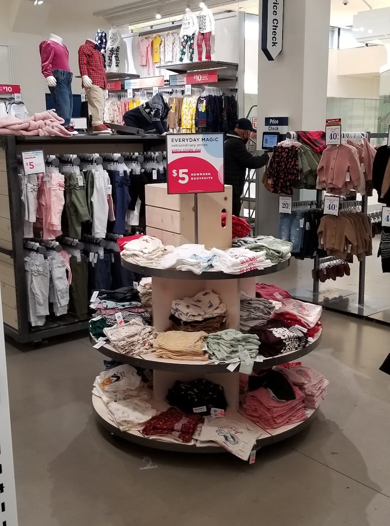 Old Navy 2
